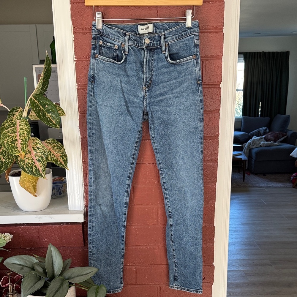 Agolde ‘Toni’ Mid Rise Straight Leg Jeans